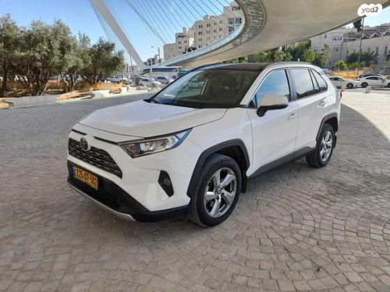 טויוטה RAV4 ארוך Extreme אוט' 2.0 (175 כ''ס) בנזין 2020 למכירה בירושלים