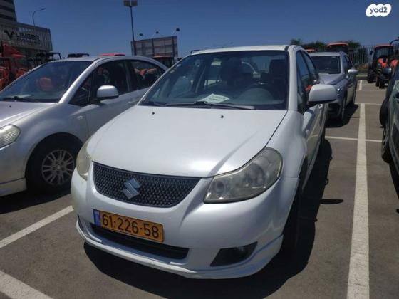 סוזוקי SX4 GLX סדאן אוט' 1.6 (119 כ"ס) בנזין 2014 למכירה באשדוד