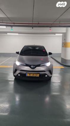 טויוטה C-HR Chic הייבריד אוט' 1.8 (98 כ"ס) בנזין 2017 למכירה במבשרת ציון