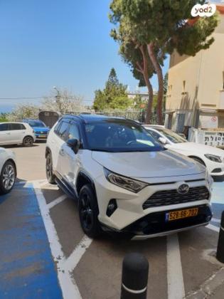 טויוטה RAV4 הייבריד E-motion Sky הייבריד אוט' 2.5 (178 כ''ס) בנזין 2021 למכירה בחיפה