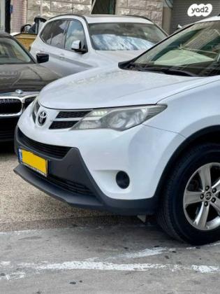 טויוטה RAV4 ארוך 4X4 GLI MC אוט' 2.0 (152 כ"ס) בנזין 2015 למכירה ביפיע