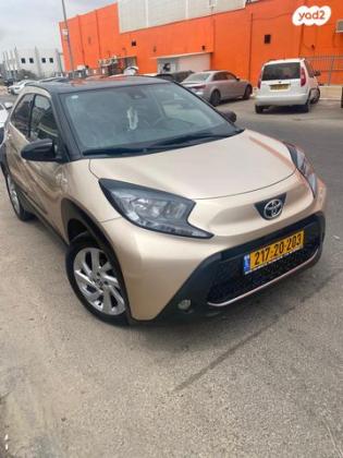 טויוטה אייגו קרוס (AYGO X) Pulse הצ'בק 4X2 אוט' 1.0 (72 כ"ס) בנזין 2022 למכירה בנתיבות