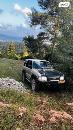 איסוזו טרופר קצר 4X4 S אוט' דיזל 3.0 (159 כ''ס) דיזל 2001 למכירה בעין מאהל