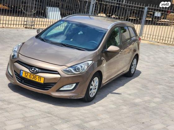 יונדאי i30 Inspire סטיישן אוט' 1.6 (135 כ"ס) בנזין 2013 למכירה בבאר שבע