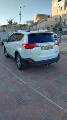 טויוטה RAV4 ארוך 4X4 GLI אוט' 2.0 (151 כ''ס) בנזין 2015 למכירה בירושלים