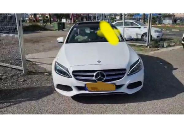 מרצדס C-Class C350E Luxury Line הייבריד אוט' 2.0 (211 כ"ס) היברידי חשמל / בנזין 2017 למכירה בראשון לציון