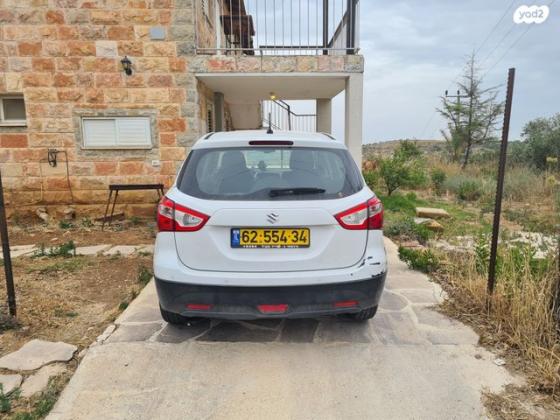 סוזוקי SX4 קרוסאובר GLS ידני 1.6 (118 כ"ס) בנזין 2015 למכירה בכפר סבא