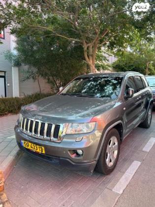 ג'יפ / Jeep גרנד צ'ירוקי 4X4 Laredo אוט' 3.6 (282 כ''ס) בנזין 2012 למכירה במודיעין מכבים רעות