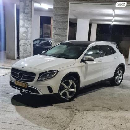 מרצדס GLA 4X4 GLA220 4MATIC Urban אוט' 2.0 (184 כ"ס) בנזין 2018 למכירה בנצרת