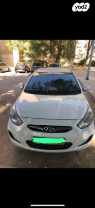 יונדאי i25 Inspire אוט' 1.4 (100 כ''ס) בנזין 2014 למכירה בבאר שבע