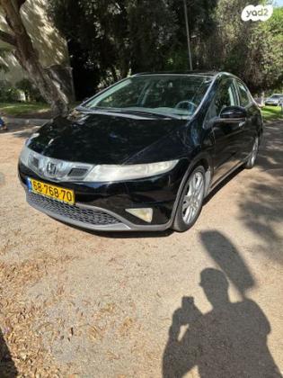 הונדה סיוויק האצ'בק החדשה Sport אוט' 1.8 (140 כ''ס) בנזין 2010 למכירה ברחובות