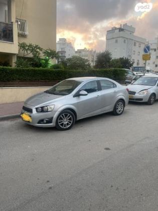 שברולט סוניק LTZ Platinum סדאן אוט' 1.6 (116 כ"ס) בנזין 2014 למכירה בחולון