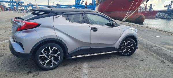 טויוטה C-HR Chic הייבריד אוט' 1.8 (98 כ"ס) בנזין 2018 למכירה באשדוד