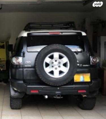 טויוטה FJ קרוזר 4X4 אוט' 4.0 (260 כ''ס) בנזין 2007 למכירה בקרית טבעון