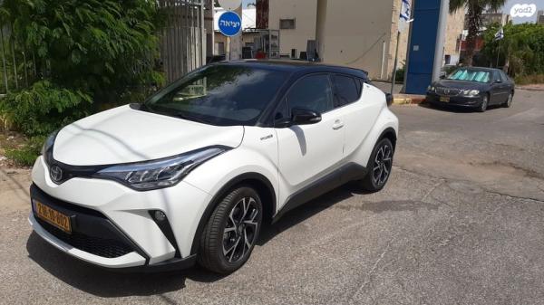 טויוטה C-HR Chic הייבריד אוט' 1.8 (98 כ"ס) בנזין 2020 למכירה בעכו