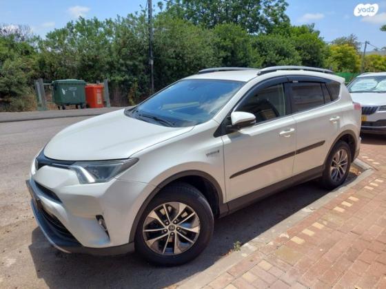 טויוטה RAV4 הייבריד Premium הייבריד אוט' 2.5 (155 כ''ס) בנזין 2018 למכירה בנהריה