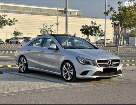 מרצדס CLA CLA200 Urban אוט' 1.6 (156 כ"ס) בנזין 2014 למכירה בכפר יאסיף