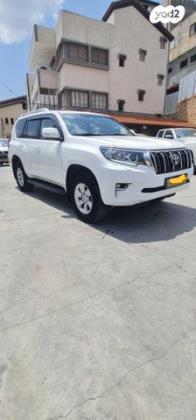 טויוטה לנד קרוזר ארוך 4X4 Luxury אוט' דיזל 7 מק' 2.8 (177 כ"ס) דיזל 2018 למכירה בריינה