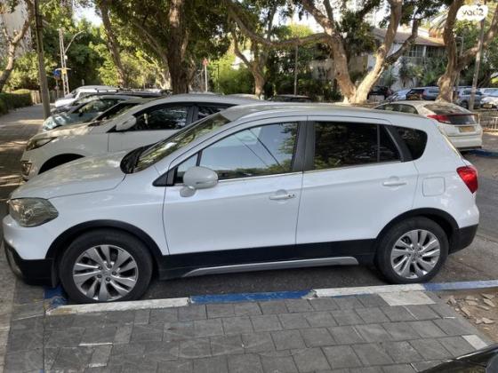 סוזוקי SX4 קרוסאובר GLX אוט' 1.4 (140 כ"ס) בנזין 2021 למכירה בתל אביב יפו