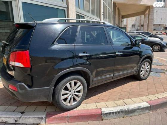 קיה סורנטו 4X4 Premium אוט' דיזל 7 מק' 2.2 (197 כ''ס) דיזל 2012 למכירה באשדוד