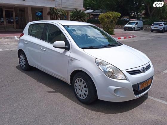 יונדאי i20 Inspire אוט' 1.4 (100 כ"ס) [2009-2015] בנזין 2012 למכירה בראשון לציון