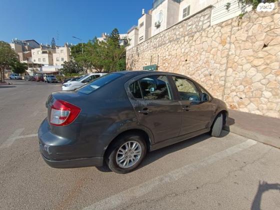 סוזוקי SX4 GLX סדאן אוט' 1.6 (119 כ"ס) בנזין 2010 למכירה במעלה אדומים