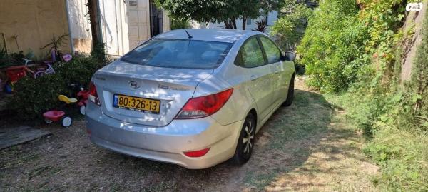 יונדאי i25 Inspire אוט' 1.4 (109 כ''ס) בנזין 2012 למכירה בפתח תקווה