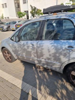 סוזוקי SX4 GLX-HB הצ'בק אוט' 1.6 (119 כ''ס) בנזין 2010 למכירה בחריש