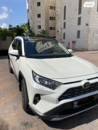 טויוטה RAV4 ארוך Extreme אוט' 2.0 (175 כ''ס) בנזין 2020 למכירה בחולון