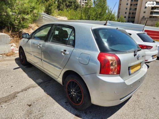 טויוטה קורולה RUN-X GLI אוט' 1.6 (110 כ"ס) בנזין 2005 למכירה בירושלים