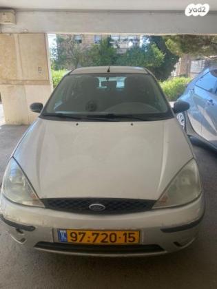 פורד פוקוס GLX הצ'בק אוט' 1.6 (100 כ"ס) בנזין 2001 למכירה בירושלים