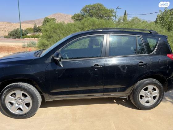 טויוטה RAV4 ארוך 4X4 GLI אוט' 2.0 (158 כ''ס) בנזין 2011 למכירה בבקעות