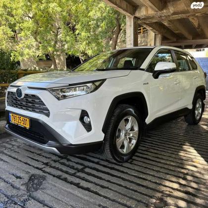 טויוטה RAV4 הייבריד E-xperience הייבריד 5 דל' אוט' 2.5 (178 כ''ס) בנזין 2019 למכירה בראשון לציון