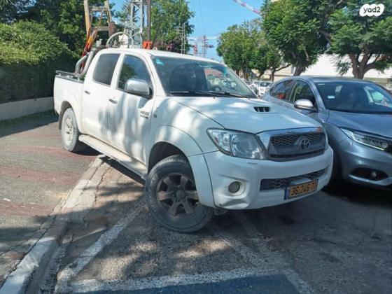 טויוטה היילקס ויגו 4X4 4X4 דאבל קבינה אוט' דיזל 3.0 (171 כ''ס) דיזל 2010 למכירה בהרצליה