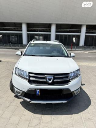 דאצ'יה סנדרו Stepway Laureate אוט' טורבו בנזין 0.9 (90 כ"ס) בנזין 2016 למכירה בתל אביב יפו