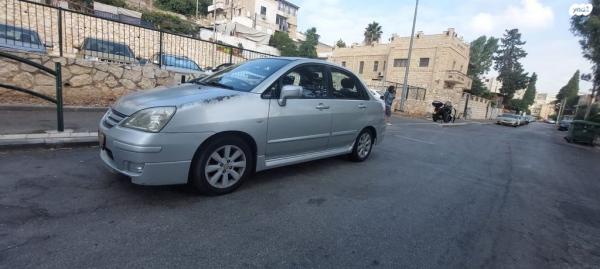 סוזוקי ליאנה GLX סדאן אוט' 1.6 (107 כ''ס) בנזין 2006 למכירה בחיפה