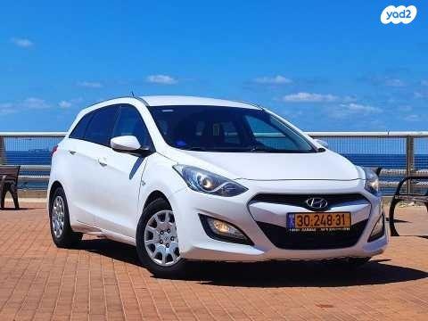 יונדאי i30 Inspire סטיישן אוט' 1.6 (135 כ"ס) בנזין 2014 למכירה בחיפה