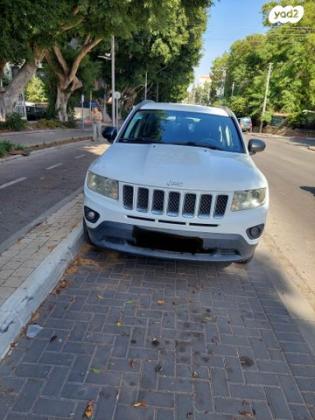 ג'יפ / Jeep קומפאס Sport אוט' 2.0 (154 כ''ס) בנזין 2013 למכירה בכפר סבא