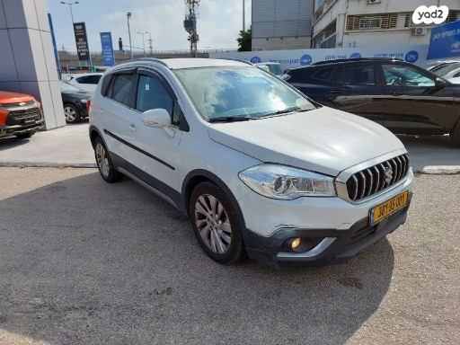 סוזוקי SX4 קרוסאובר GLX אוט' 1.4 (140 כ"ס) בנזין 2018 למכירה בתל אביב יפו