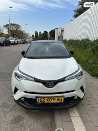 טויוטה C-HR Chic הייבריד אוט' 1.8 (98 כ"ס) בנזין 2017 למכירה בתל אביב יפו