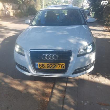 אאודי A3 Limited אוט' 3 דל' 1.4 (125 כ''ס) בנזין 2012 למכירה בהוד השרון