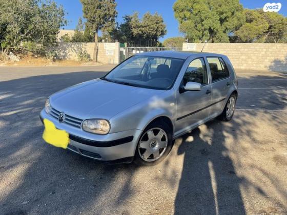 פולקסווגן גולף Comfortline אוט' 5 דל' 1.6 (102 כ''ס) [1999-2004] בנזין 2003 למכירה בדליה