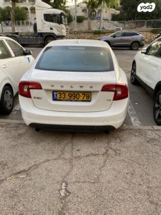 וולוו S60 T4 Kinetic אוט' 1.6 (180 כ''ס) בנזין 2011 למכירה בחיפה