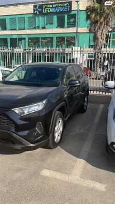 טויוטה RAV4 הייבריד E-volve הייבריד אוט' 2.5 (178 כ''ס) בנזין 2020 למכירה בחדרה