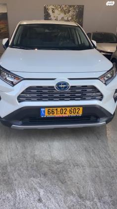 טויוטה RAV4 הייבריד E-xperience הייבריד 5 דל' אוט' 2.5 (178 כ''ס) בנזין 2021 למכירה ברחובות