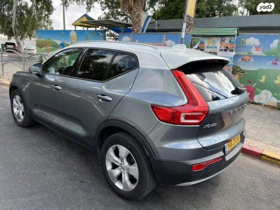 וולוו XC40 T4 Momentum Plus אוט' 2.0 (190 כ''ס) בנזין 2018 למכירה בהרצליה