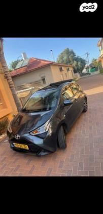 טויוטה אייגו (AYGO) Open Top אוט' 1.0 (72 כ''ס) בנזין 2019 למכירה בפרדס חנה כרכור