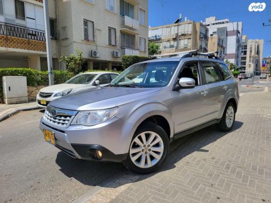 סובארו פורסטר 4X4 X אוט' 2.0 (150 כ"ס) [2012-2016] בנזין 2012 למכירה בחולון