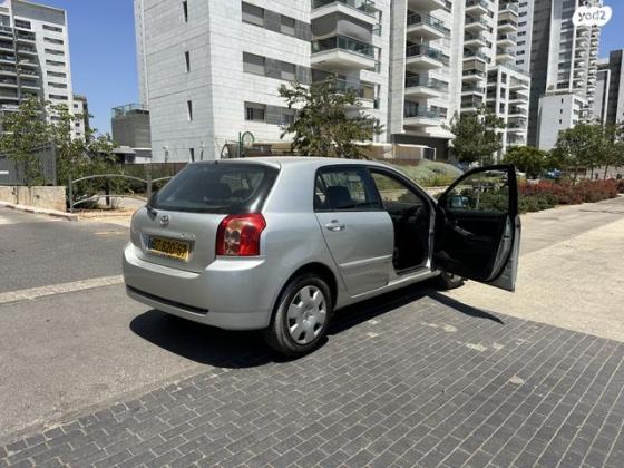 טויוטה קורולה RUN-X GLI אוט' 1.6 (110 כ"ס) בנזין 2005 למכירה בגבעתיים