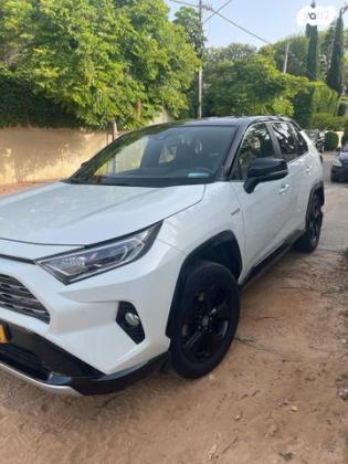 טויוטה RAV4 הייבריד E-motion הייבריד אוט' 2.5 (178 כ''ס) בנזין 2019 למכירה ברמת השרון